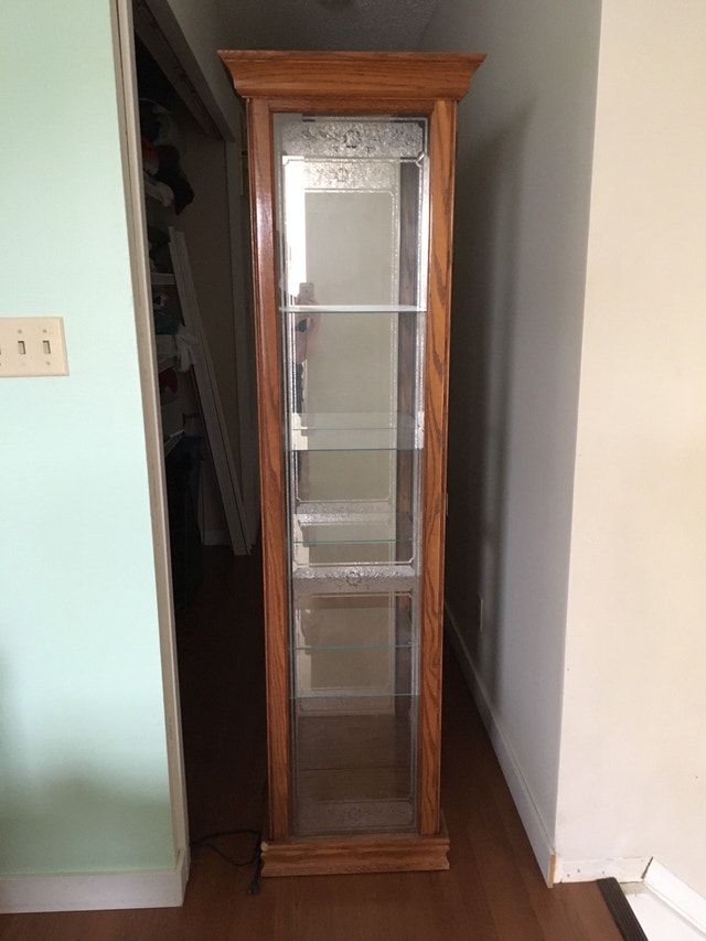 Curio Cabinat Hutches & Display Edmonton Kijiji