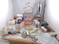 Vintage Kitchen Dish Lot Chocolate Fondue Sandwich Press LG