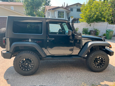 2010 Jeep wrangler sport 2 doors for sale $17,500