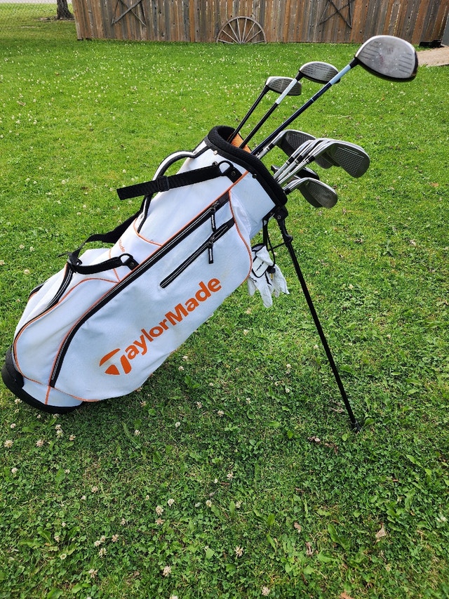 TAYLORMADE R7 RIGHT Golf Clubs & Bag CALLAWAY Driver Golf St