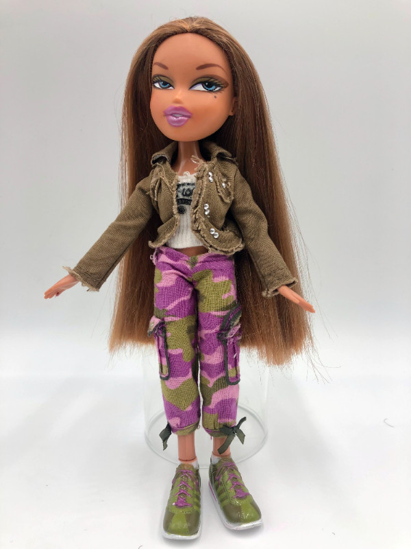 2007 Bratz Adventure Girlz Yasmin Doll EUC, Toys & Games, Bedford