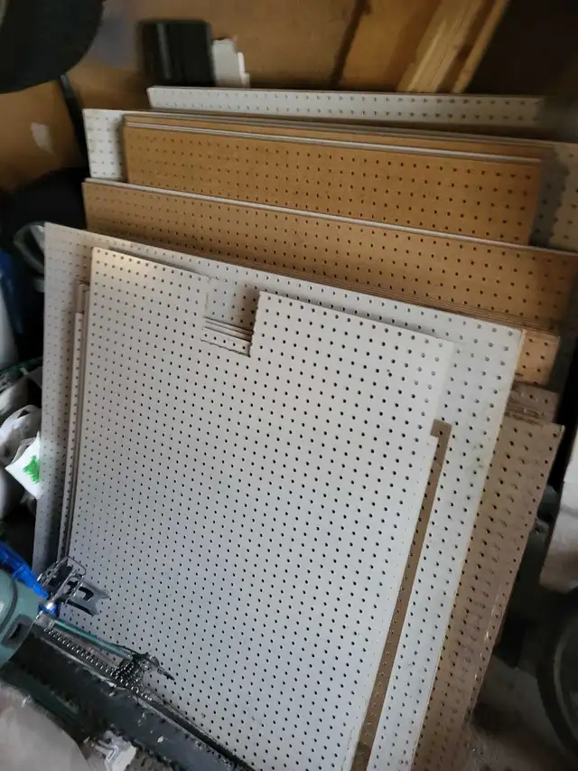 Pegboard Wall Panels in Tool Storage & Benches in City of Toronto - Image 2