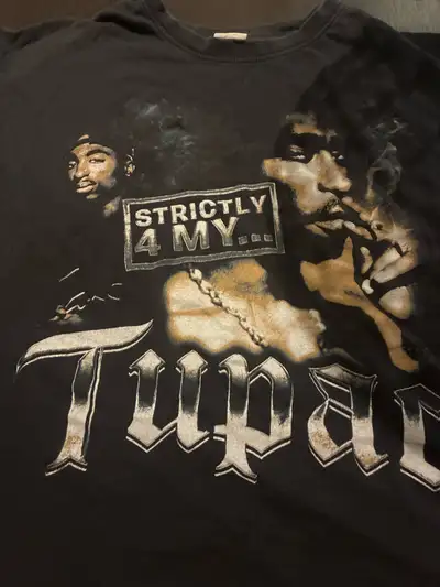 chandail 2pac, View more