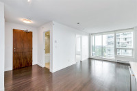 1 bed, 1 bath in the best tower of Surrey City Center