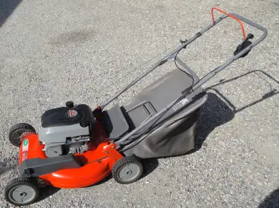 SCOTTS SELF PROPELLED GAS LAWN MOWER, View more