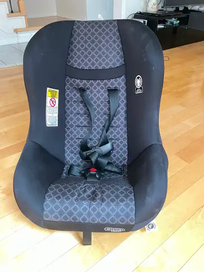 Cosco car seat, clean , look like new, all parts with original, View more