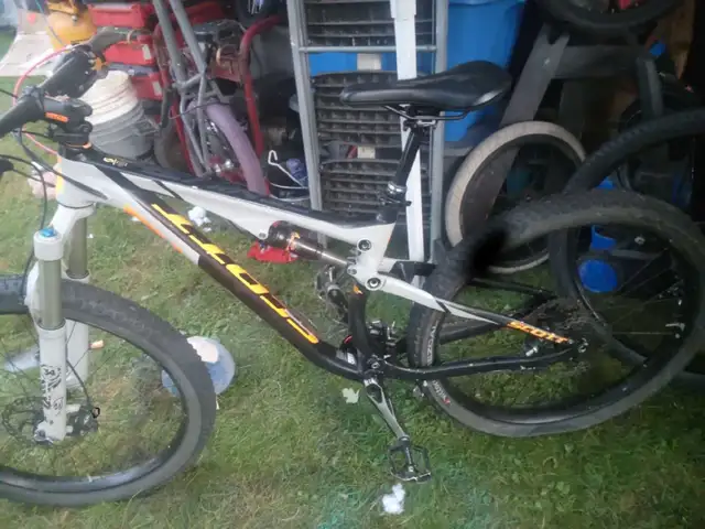Trek marlin 5 and Scott genius 720 plus in Mountain in Stratford - Image 4