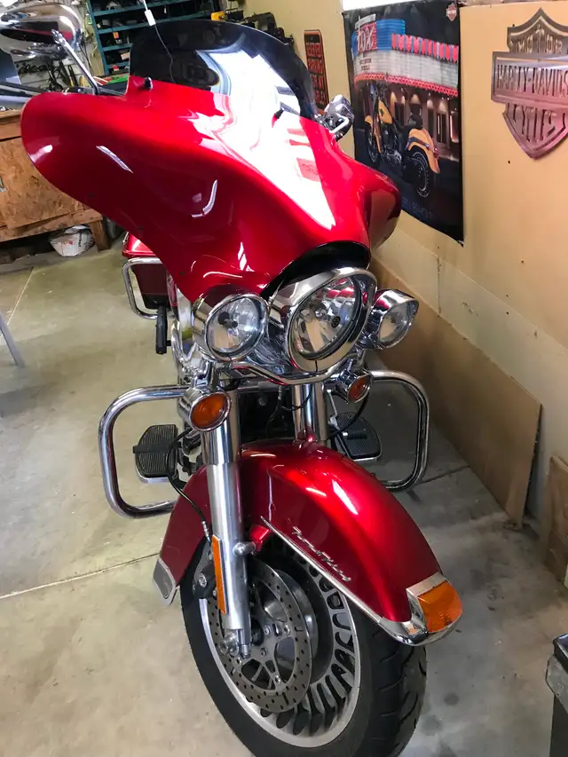 Harley FLHR in Motorcycle Parts & Accessories in Hamilton - Image 6