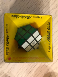 NEUF cube Rubiks original 1980 dans l'emballage