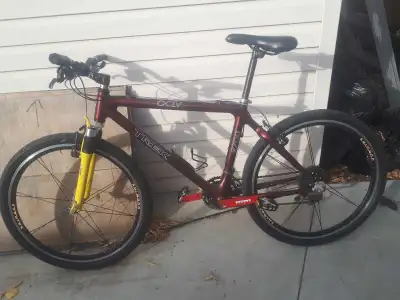 Trek  oclv 9700 carbon fiber, View more