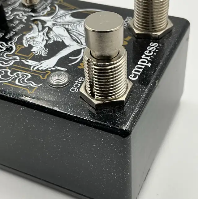 Empress Heavy Menace 1997 Pedal in Amps & Pedals in North Bay - Image 9