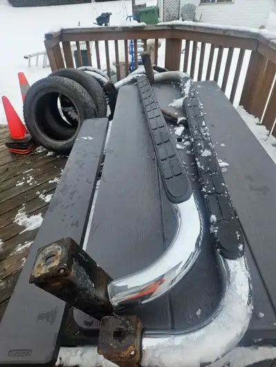 Runners for a 2002 GMC Sierra