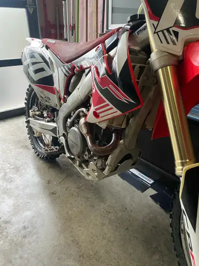 Selling CRF250. Roughly 140 hours total. Engine rebuilt at around 105. FMF pipe Ownership available...