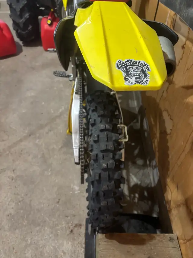2012 Suzuki rmz450 in Dirt Bikes & Motocross in Regina - Image 5