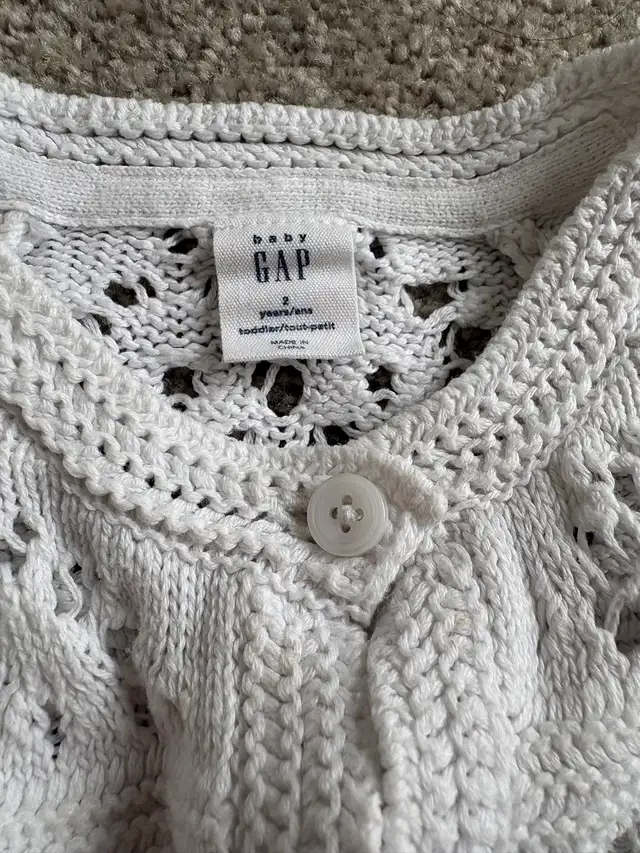Baby Girl's Cardigan and Dress Set 2T in Clothing - 2T in Calgary - Image 5