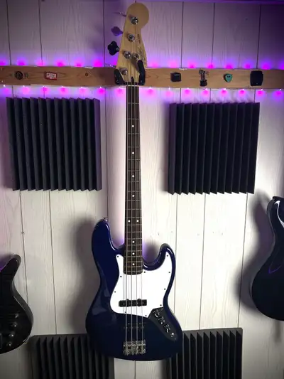 Fender Jazz bass guitar, View more