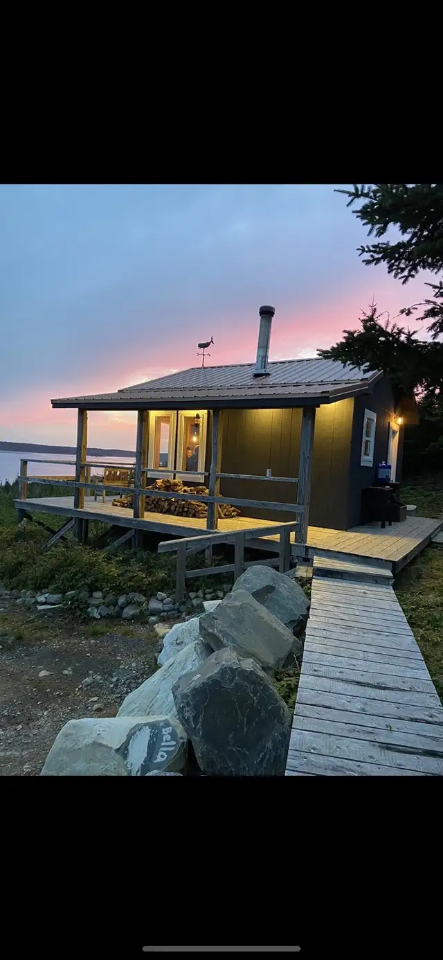 OCEANFRONT HOUSE & COTTAGE FOR SALE in Houses for Sale in New Glasgow - Image 8