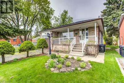 Close to TTC, Sheppard West subway, Yorkdale Mall, Hwy 401/Allen Rd, parks, shopping, York Universit...