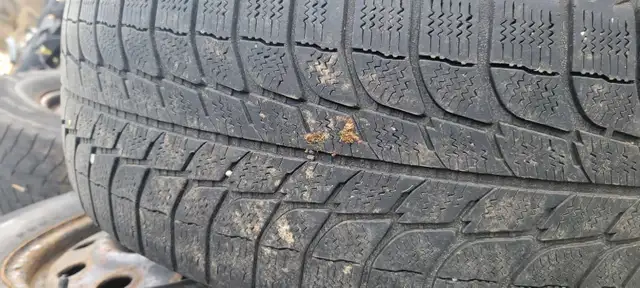 sierra silverado rims tires winters in Tires & Rims in Kitchener / Waterloo - Image 4