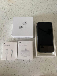 iPhone 11 128 GB **Airpods/Adapter Pkg/Delivery**