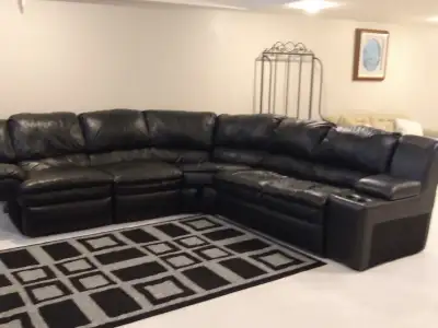 FURNISHED SPACIOUS SUITE-FOR 2=$750EA OR 3=