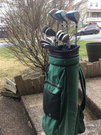 Ladies Left Handed Golf Clubs with Bag, Balls. 