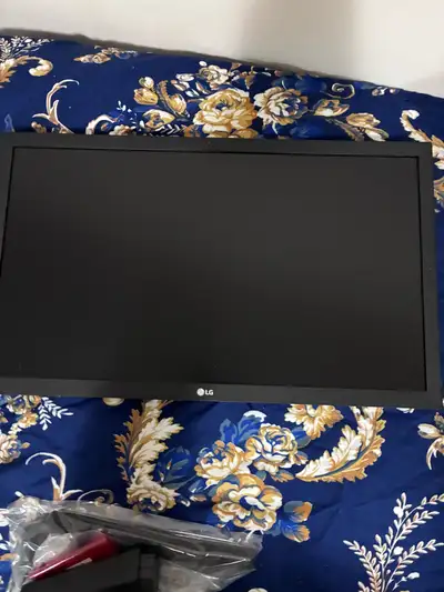 LG Monitor and Three Stands , View more