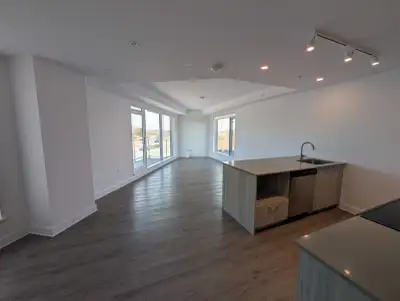 Description: Looking for someone to take over my lease for a beautiful, modern apartment (Suite 201)...