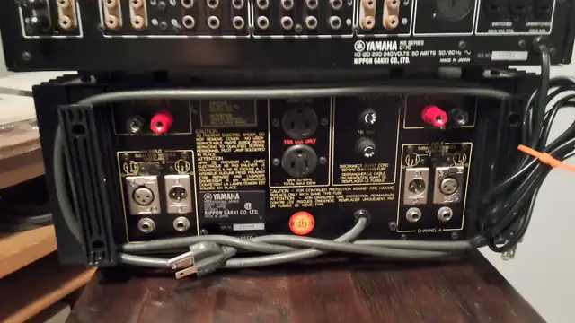 stereo system in Stereo Systems & Home Theatre in Markham / York Region - Image 4