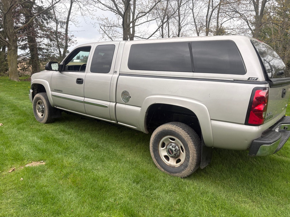 GMC Sierra 2500 2005 photo 3
