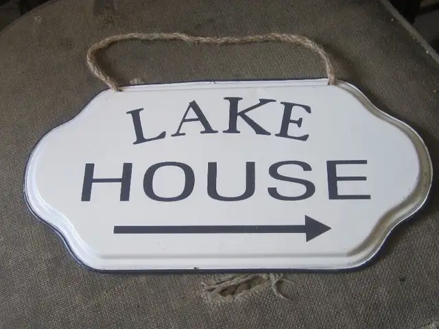 DECORATIVE LAKE HOUSE PORCELAIN ENAMEL SIGN $25.00 CABIN DECOR