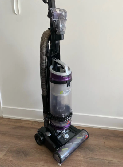 Price is firm Paid 200+$ I'm moving in a few months — check out my other listings! Smoke free and pe...