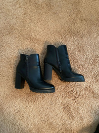 Ladies Genuine Leather Short Boots - size 7 1/2 M