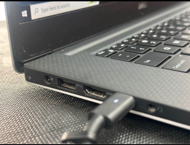 Dell Precision 5530, NVIDIA Quadro P1000 4GB. Core i7 8850H, 32G in Laptops in City of Toronto - Image 3