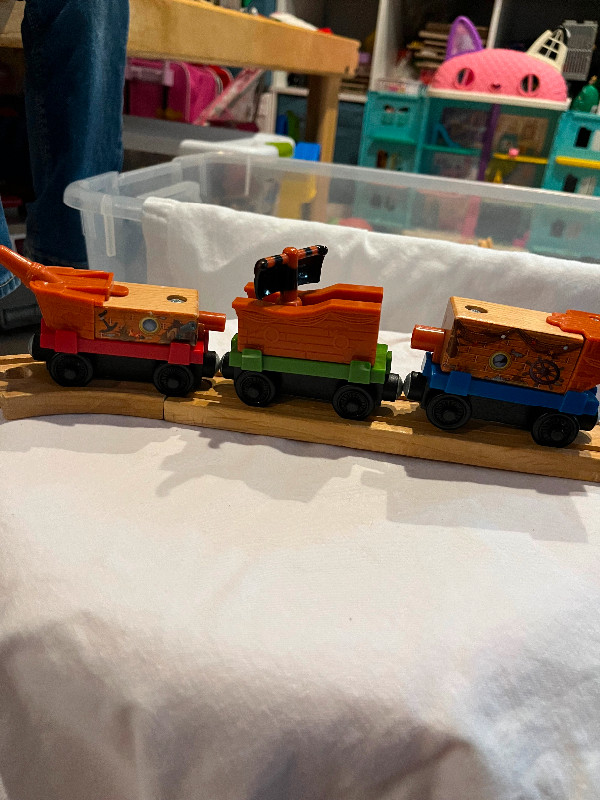 Thomas the train - Pirate ship in Toys & Games in Oshawa / Durham Region