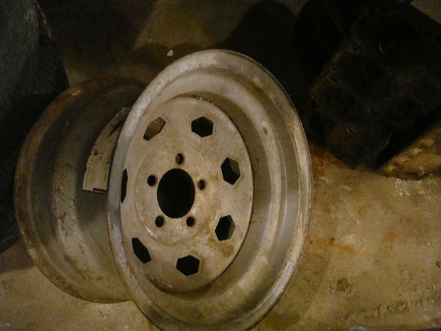1- 15x10 5x4.5" stock car wheel. new wheel, only one. $40 in Tires & Rims in Saskatoon