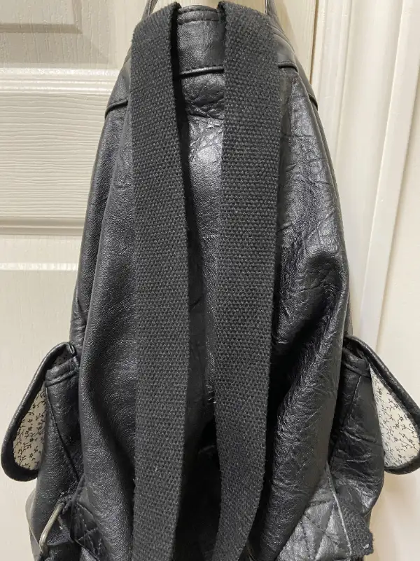 Leather Backpack Womens in Women's - Bags & Wallets in City of Toronto - Image 4