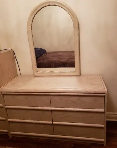Vanity mirror with 6 drawers, View more