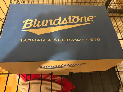 Men’s steel toe Blundstones work boots, View more