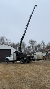2008 Dodge/sterling  5500 with hiab 077 picker.