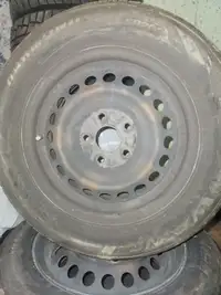 Summer tires with rims