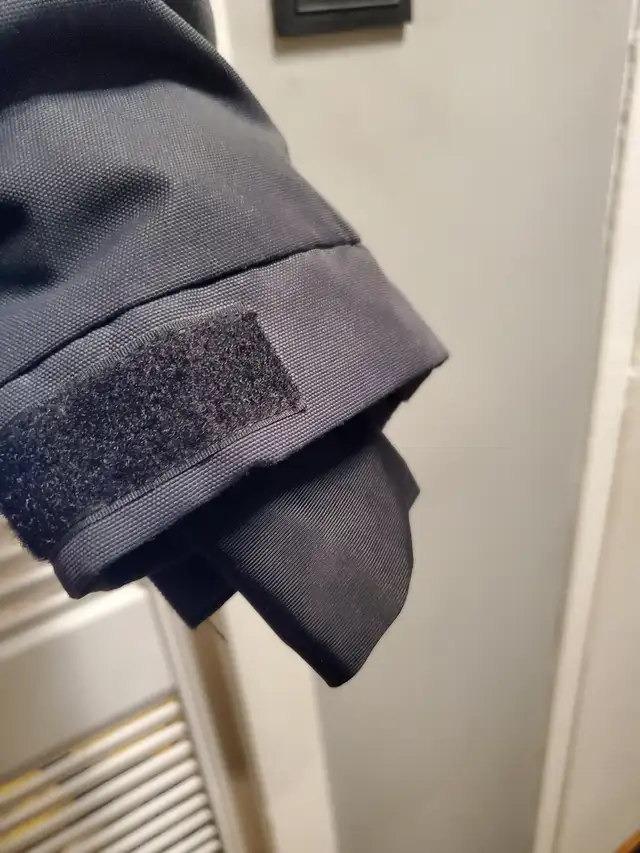 Men's Winter RPZN Jacket size S in Men's in Mississauga / Peel Region - Image 8