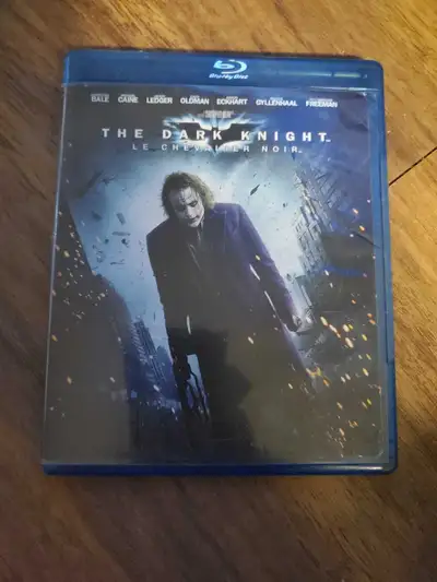 Blu ray of The Dark Knight. $10 pick up only