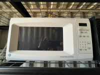 MICROWAVE FOR SALE $30