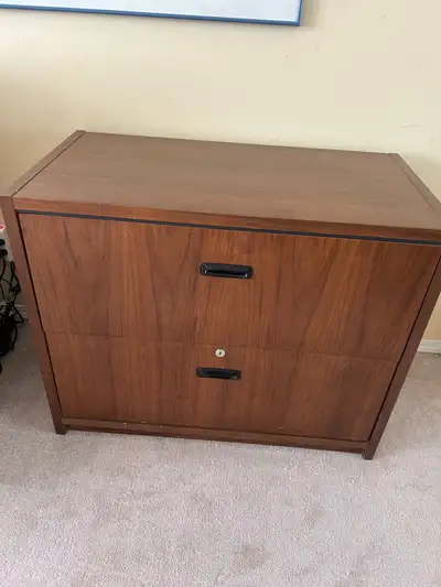 Vintage solid wood with lock. Adjustable. Hanging files included. 36”w x 19”d x 28”h. Fairly heavy....