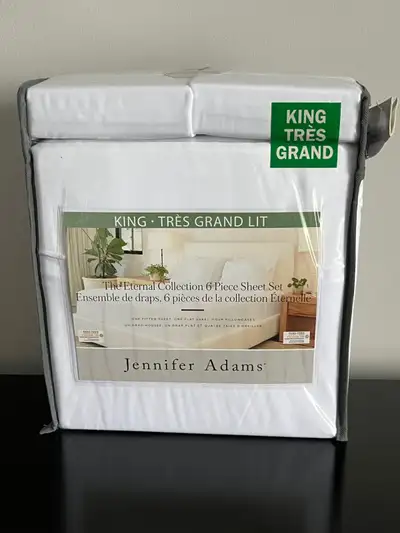 Brand new, not opened Jennifer Adams sheet sets KING AND QUEEN and KING quilted blanket Jennifer Ada...