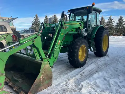 Excellent running tractor heater air conditioning. It has the three range with a three speed shift o...