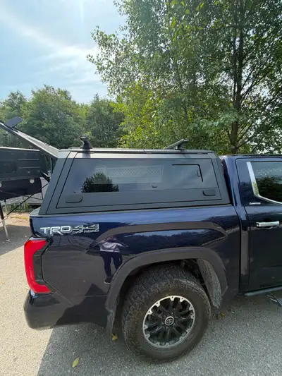 NEW ALUMINUM TRUCK CANOPIES – TORONTO / GTA PICKUP Premium aluminum truck canopies available for man...