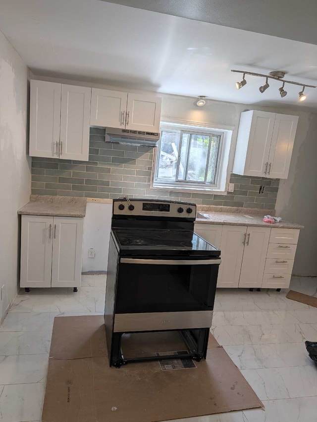 6934 Av. Rhéaume — photo 1