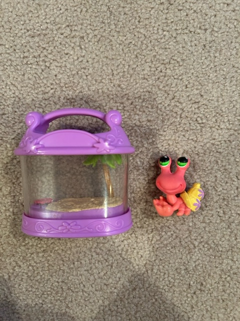Littlest Pet Shop Crab #62 in Toys & Games in Leamington